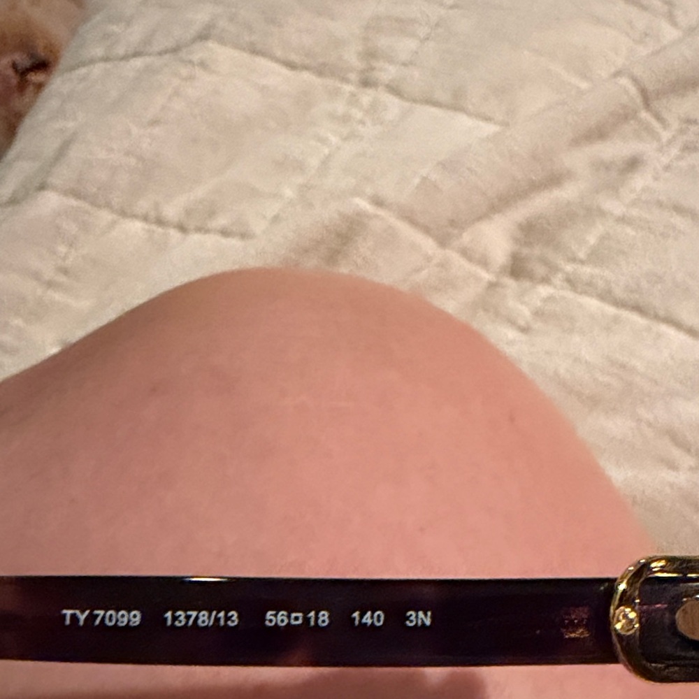 Tory Burch Tortoiseshell Sunglasses with Brown Lenses - Picture 3 of 6